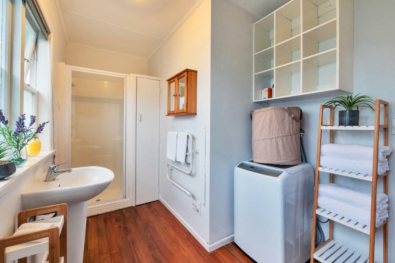 אוקלנד Sunny & Cozy Home Near Western Springs מראה חיצוני תמונה